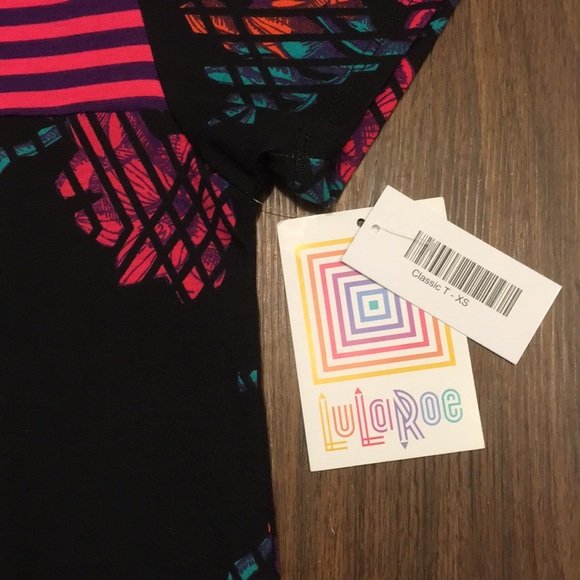 NWT Floral / Stripe Scoopneck Short Sleeve Tee, XS - Picture 3 of 5